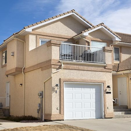Paradise Canyon Golf Resort - Luxury Condo M403 Lethbridge Exteriör bild